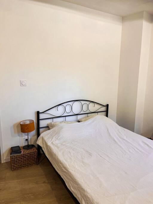 Appartement Charmant Et Calme Dans L'Herault Poussan Ngoại thất bức ảnh
